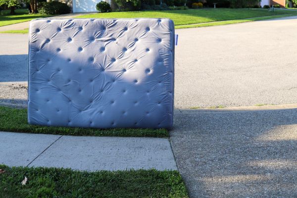 Mattress Removal Service in Norwalk